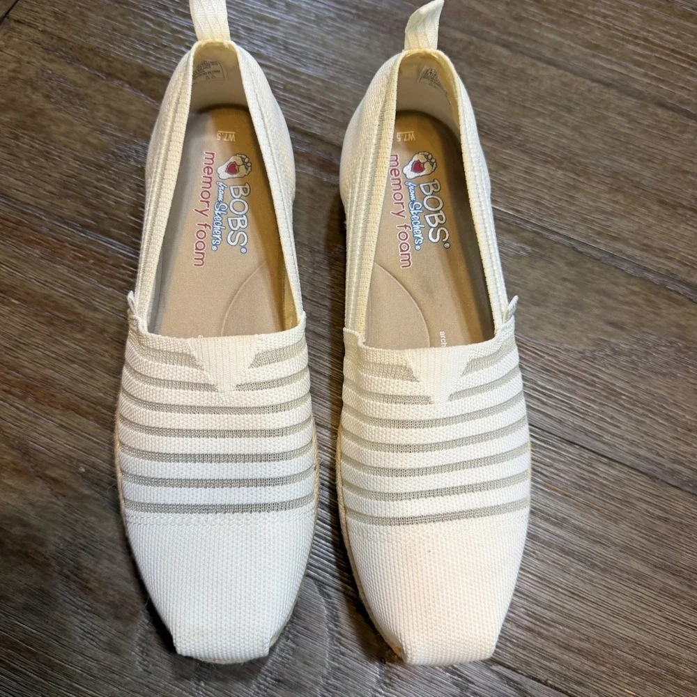 BOBS from Skechers Highlights 2.0 Yacht Master White Espadrille Wedge Shoes 7.5